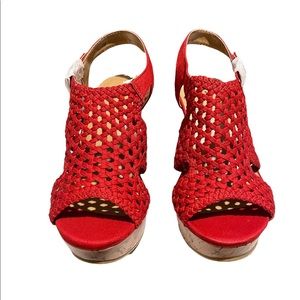 New SO Red Wedges
